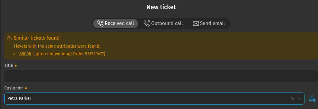 Screenshot zeigt Warnung der Duplikaterkennung bei der
Ticketerstellung